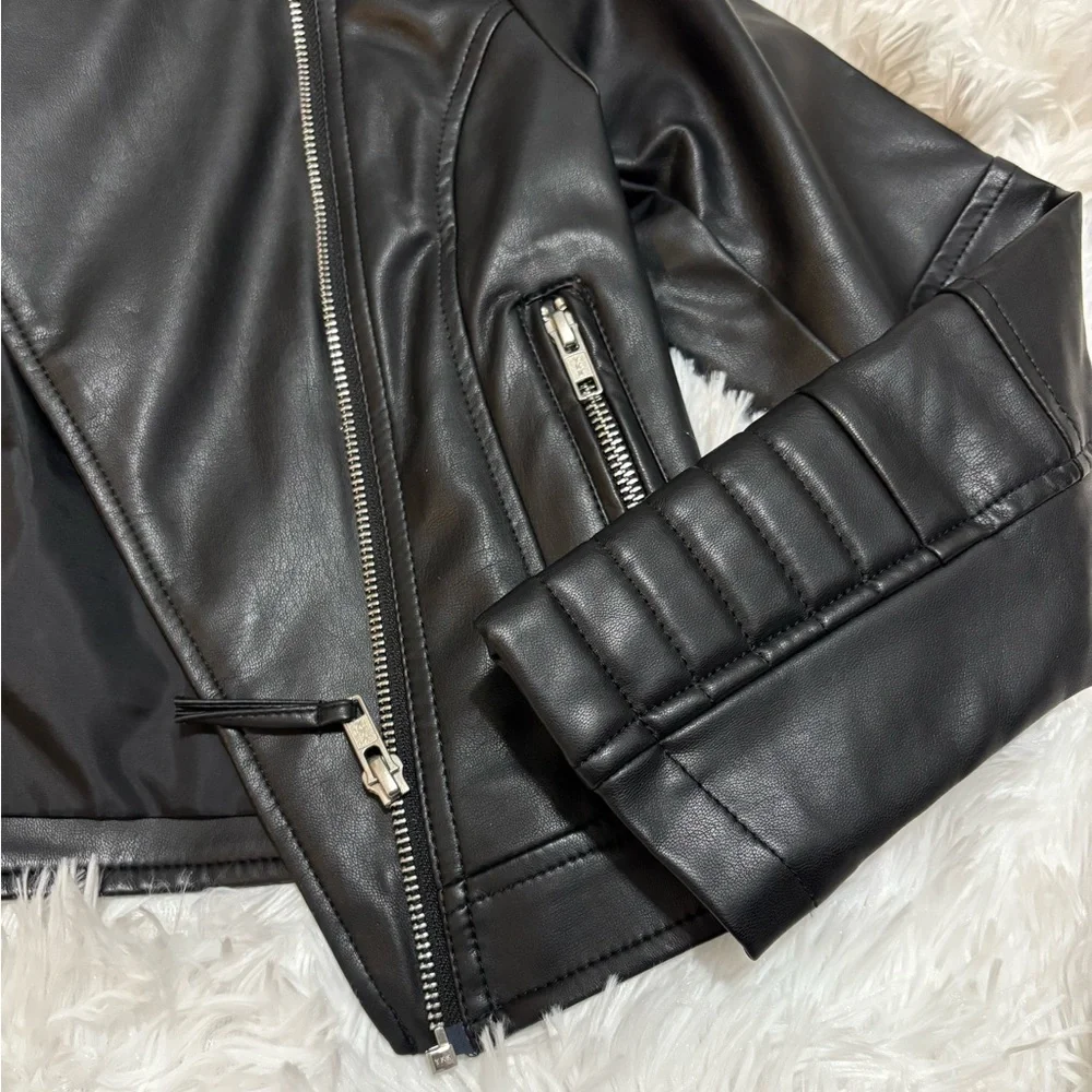 Kids Black Faux Leather Biker Jacket. Size 9/10 - Picture 4 of 8